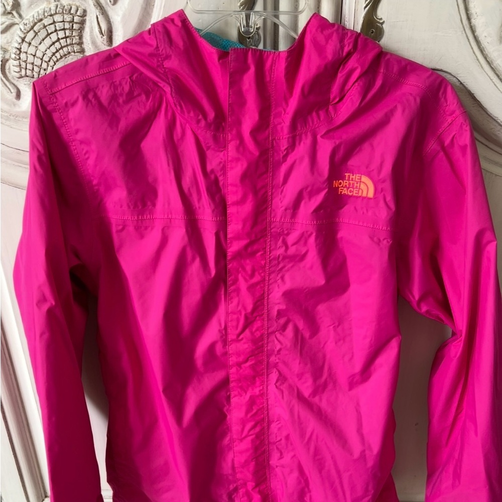 The North Face Hot Pink Girls XL Rain Jacket